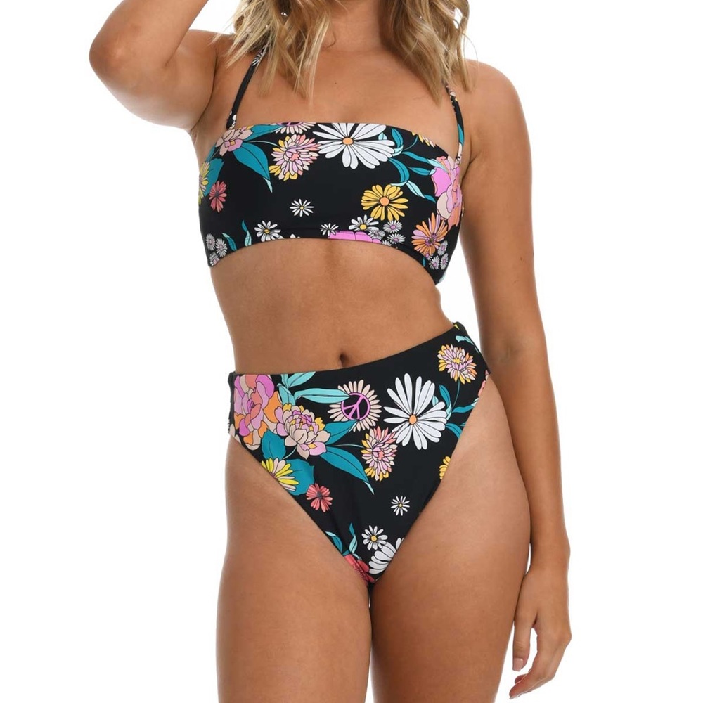 Bandeau swimsuit top